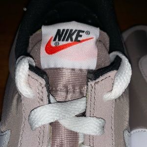 Nike Airtailwind Grey Mens 8